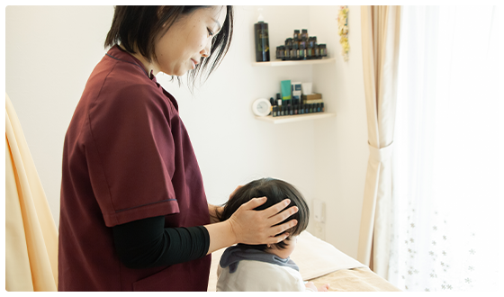 赤ちゃんも一緒に施術OK！親子で通える整体院